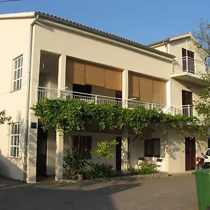 Appartement Apartments&rooms Milka